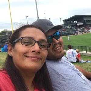 Meet your Posher, Marisa